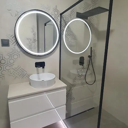 Silver Delux