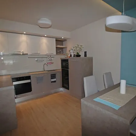 Apartament Silver Delux *